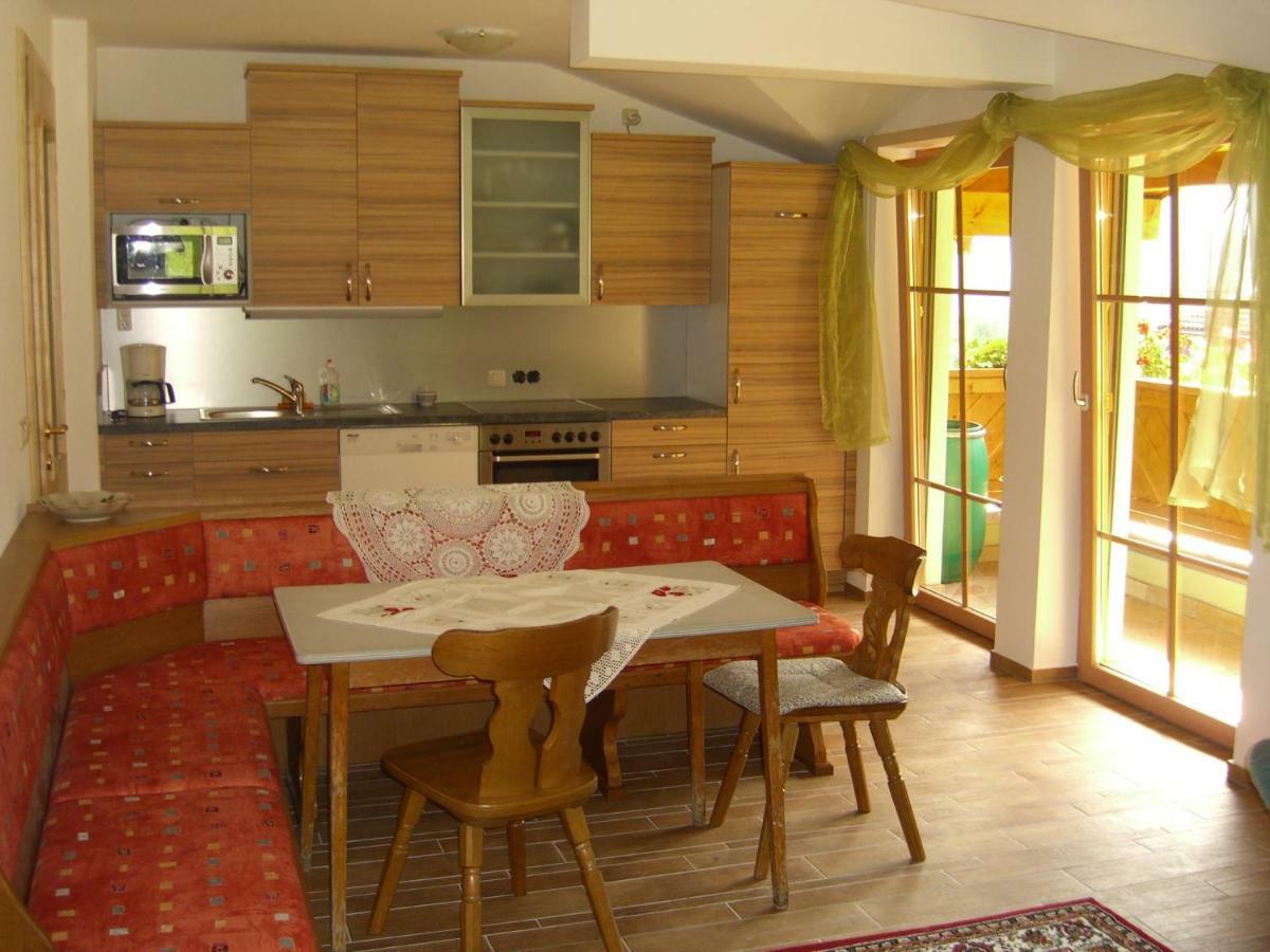 Haus Soellner Apartment Lend Exterior foto